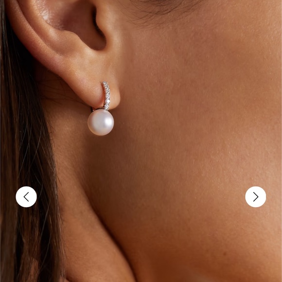 Mikimoto pearl diamond earrings - Picture 5 of 6